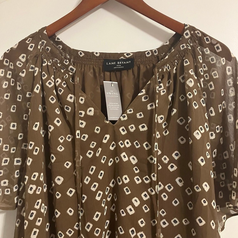 Lane Bryant Swing Flutter-Sleeve Popover Blouse Brown Sz 26-28 *NWT* - Picture 2 of 9